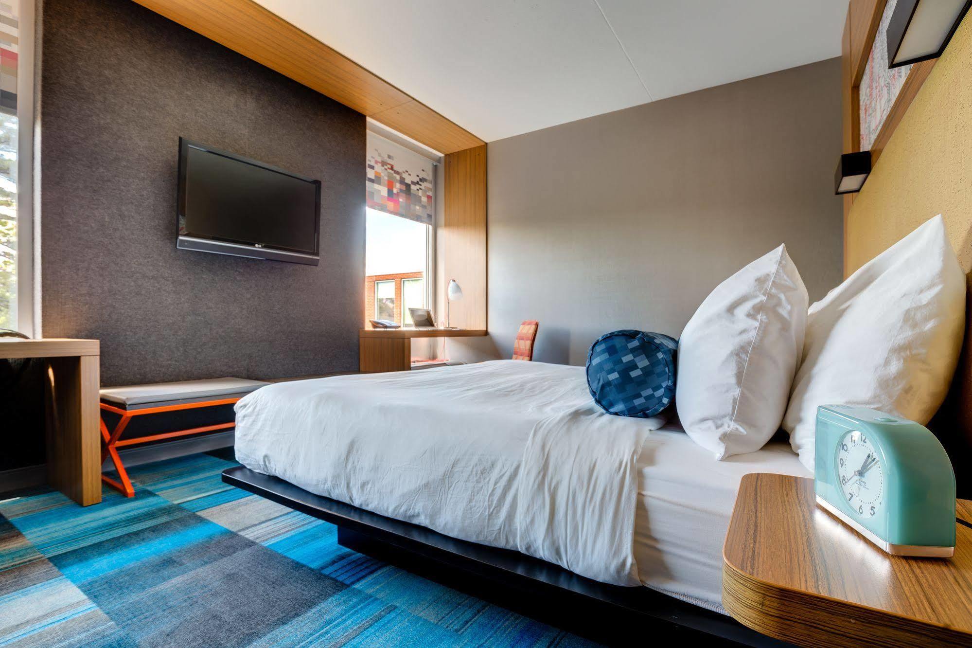 Hotel Aloft Lexington Extérieur photo